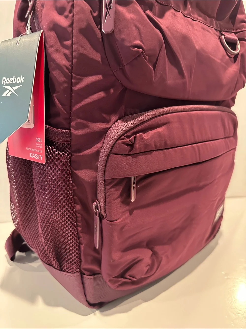 NWT Teebok Kasey Grape Wine Ex-Large Laptop Backpack W/Multiple outside pockets.